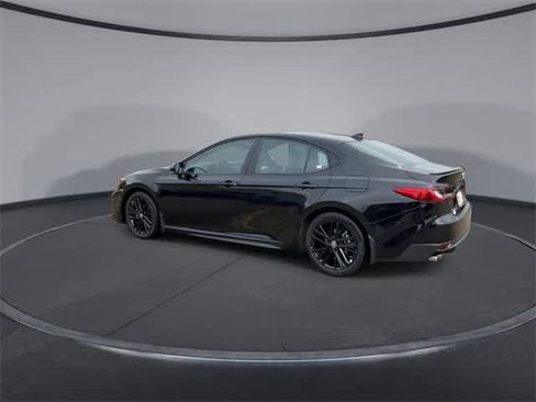 Certified 2025 Toyota Camry SE image 6