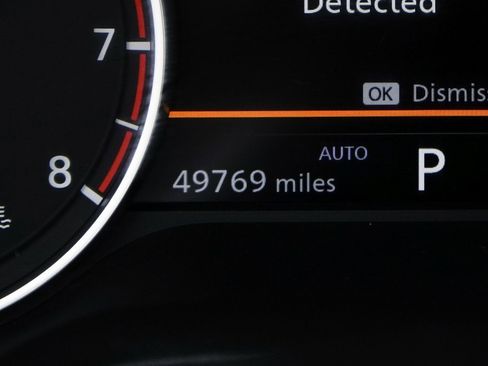 Used 2023 Nissan Rogue S image 22