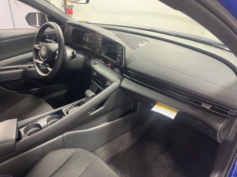 New 2026 Hyundai Elantra SEL Sport Premium FWD image 22
