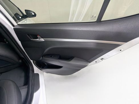 Used 2020 Hyundai Elantra SEL w/ Cargo Package (C1) FWD image 31
