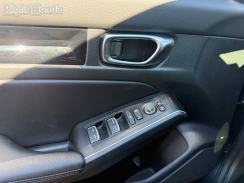 Used 2025 Honda Civic Sport Touring image 13