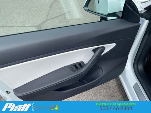 Used 2019 Tesla Model 3 Long Range image 21