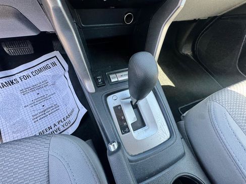Used 2018 Subaru Forester 2.5i Premium AWD/4WD image 30