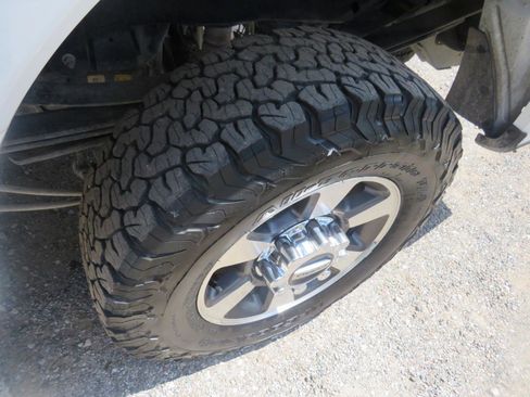 Used 2019 Ford F250 XL w/ Power Equipment Group AWD/4WD image 22