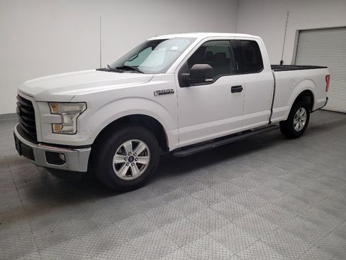 Used 2015 Ford F150 XLT w/ Equipment Group 301A Mid RWD image 2