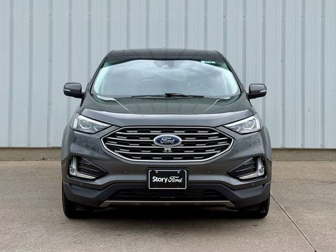 Used 2020 Ford Edge Titanium w/ Equipment Group 301A AWD/4WD image 9