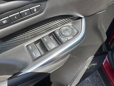 Used 2019 Cadillac XT4 Sport AWD/4WD image 17