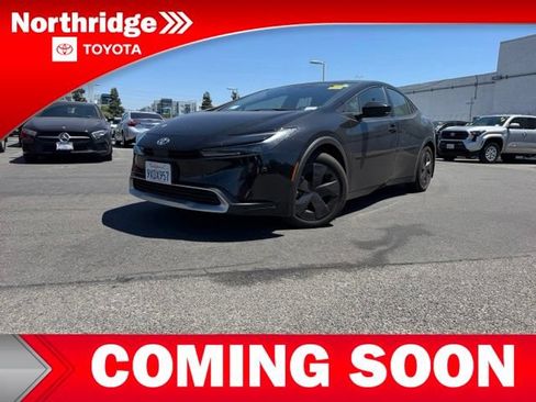 Used 2026 Toyota Prius Plug-In Hybrid FWD image 2
