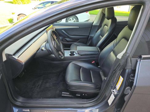 Used 2022 Tesla Model 3 RWD image 6