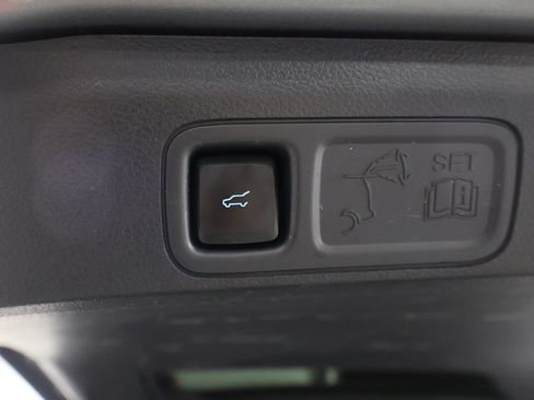 Used 2022 Ford Expedition Max XLT AWD/4WD image 23