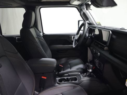 New 2026 Jeep Gladiator Sport image 14