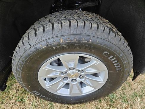 Used 2022 Chevrolet Silverado 1500 LT image 20