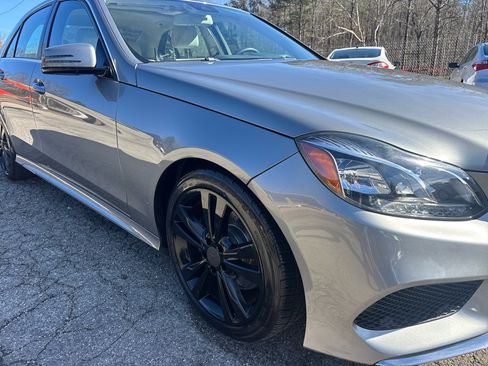 Used 2014 Mercedes-Benz E 350 Sedan w/ Premium 1 Package image 5