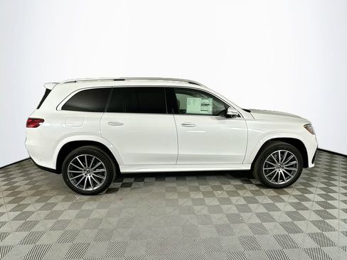 New 2026 Mercedes-Benz GLS 450 4MATIC image 8