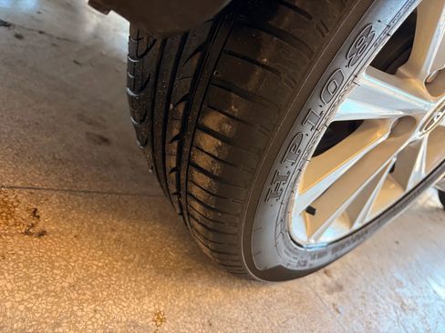 Used 2013 Toyota Camry XLE image 39