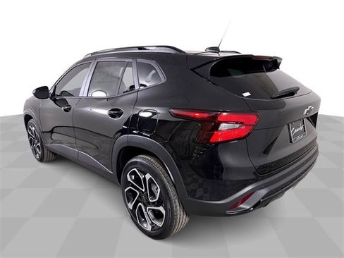 New 2026 Chevrolet Trax RS w/ Driver Confidence Package image 6