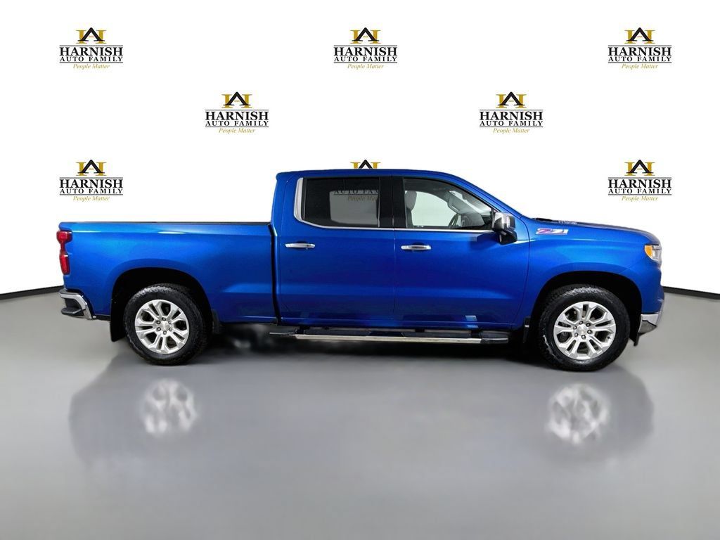 Used 2022 Chevrolet Silverado 1500 LTZ w/ LTZ Premium Package AWD/4WD image 8
