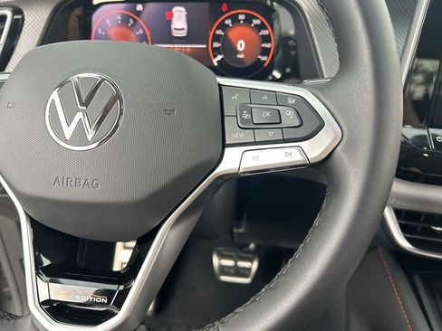 New 2026 Volkswagen Atlas Peak Edition AWD/4WD image 21