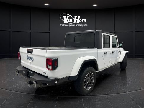 Used 2022 Jeep Gladiator Overland w/ Popular Equipment Package AWD/4WD image 7