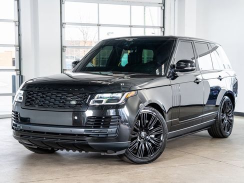 Used 2019 Land Rover Range Rover Supercharged image 2