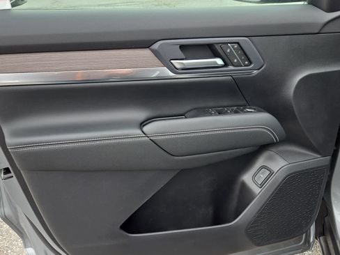 New 2026 GMC Terrain Denali image 9