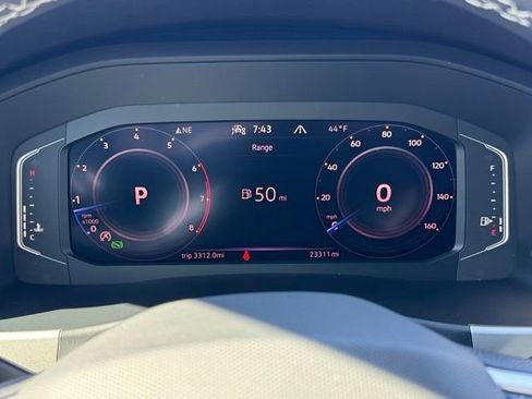 Used 2023 Volkswagen Atlas SE w/ Panoramic Sunroof Package image 40