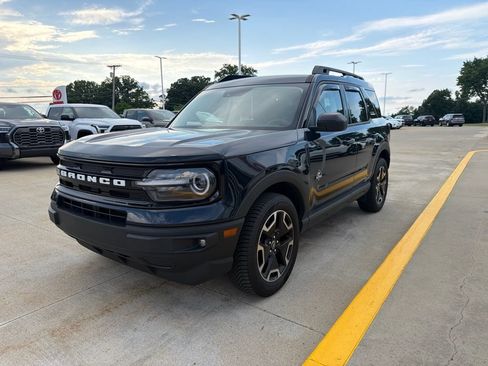 Used 2022 Ford Bronco Sport Outer Banks AWD/4WD image 3