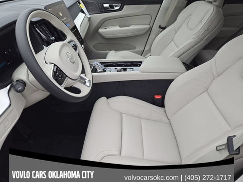 Used 2026 Volvo XC60 B5 Ultra w/ Protection Package Premier AWD/4WD image 13