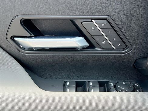 New 2025 GMC Hummer EV 3X image 13