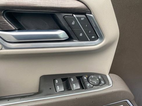 Certified 2025 Chevrolet Silverado 1500 LTZ w/ Z71 Off-Road Package image 16