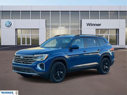 New 2025 Volkswagen Atlas SE