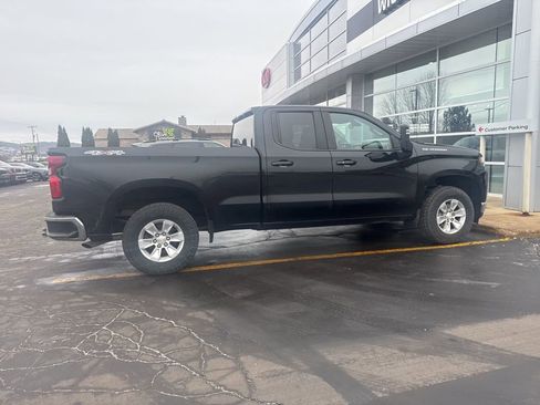 Used 2020 Chevrolet Silverado 1500 LT w/ All-Star Edition image 13