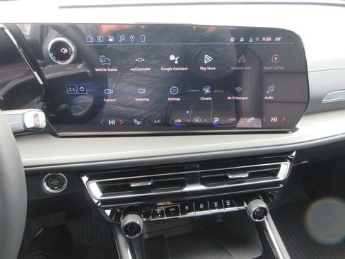 New 2026 Chevrolet Traverse LT w/ Sun and Wheel Package image 30