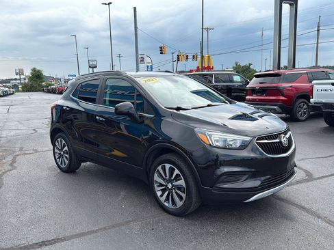 Used 2021 Buick Encore Preferred AWD/4WD image 7