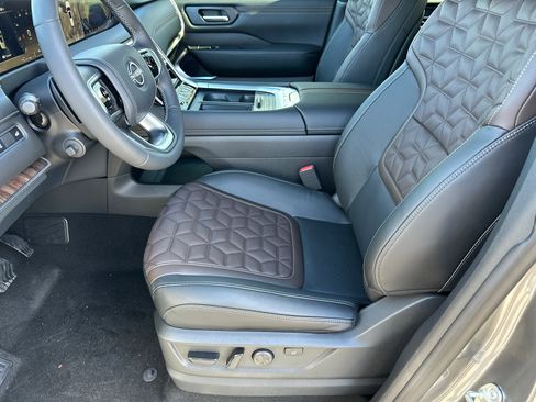 New 2026 Nissan Armada Platinum Reserve image 9