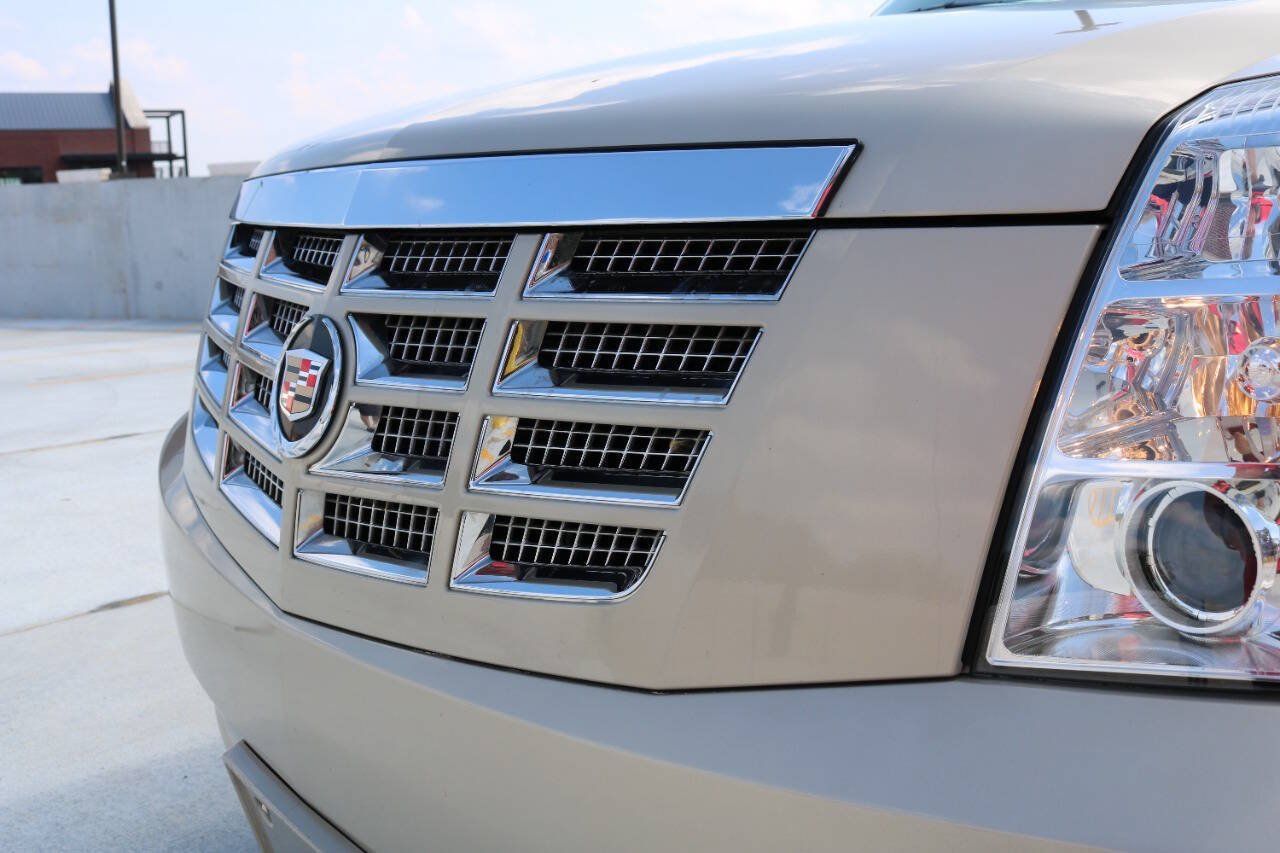 Used 2007 Cadillac Escalade AWD image 43