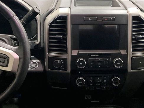 Used 2018 Ford F150 Lariat AWD/4WD image 6