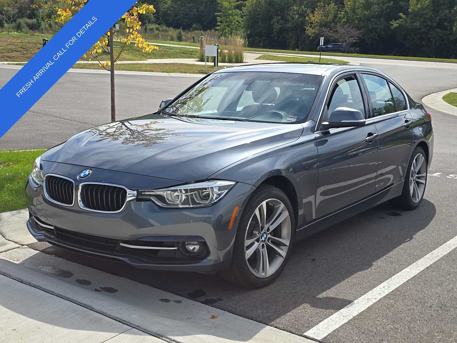 Used 2018 BMW 330i xDrive Sedan AWD/4WD image 1