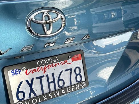 Used 2012 Toyota Venza LE w/ LE Convenience Pkg image 22