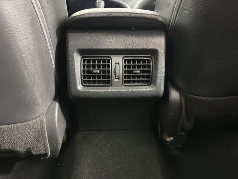 Used 2024 Toyota Camry XSE FWD image 18