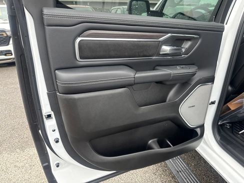 New 2027 RAM 1500 Laramie w/ Night Edition AWD/4WD image 23