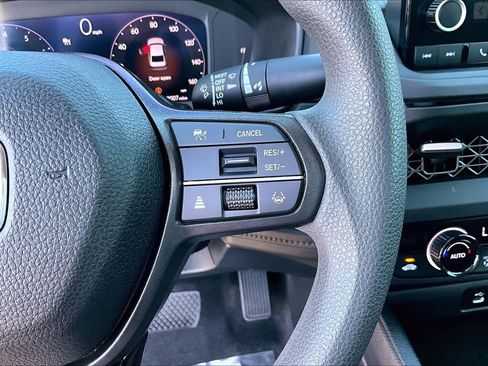 Used 2023 Honda Accord EX image 22