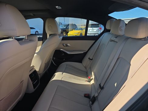 Used 2022 BMW 330i 330i w/ Convenience Package image 9