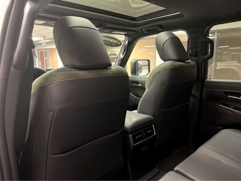 Certified 2026 Lexus GX 550 AWD/4WD image 19