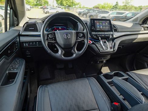 Used 2023 Honda Odyssey Elite image 40