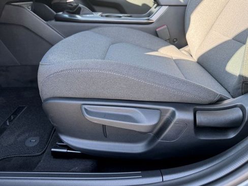 Used 2025 Kia K4 LX image 16