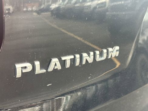 Used 2016 Ford Explorer Platinum image 34