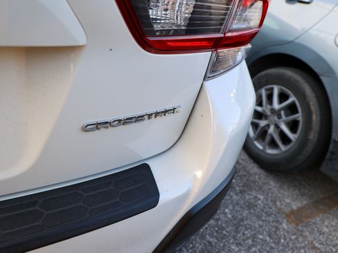 Used 2020 Subaru Crosstrek 2.0i Premium w/ Popular Package #3 AWD/4WD image 12
