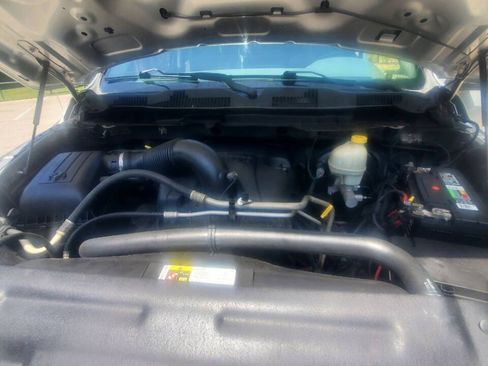 Used 2013 RAM 1500 Express RWD image 11