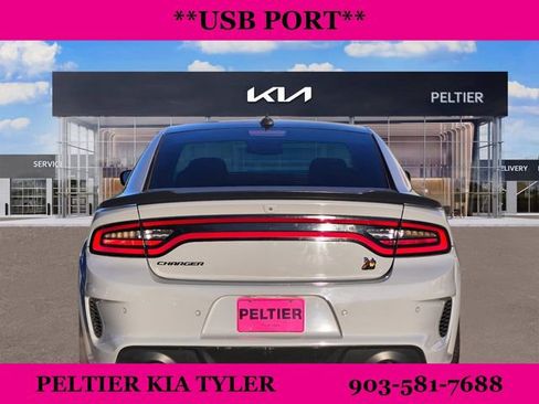 Used 2020 Dodge Charger Scat Pack image 6